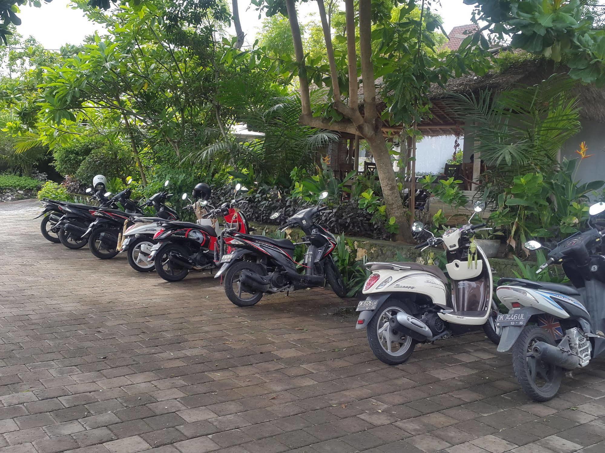 Uluwatu Cottages Exterior photo